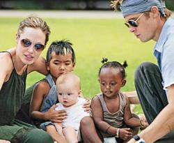 Brad Pitt – Angelina Jolie trở lại Việt Nam