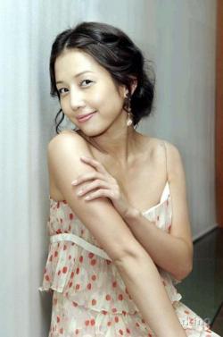 Lại một vụ tự tử của showbiz Hàn Quốc