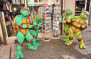 Những chú rùa ninja chiếm lĩnh phòng vé